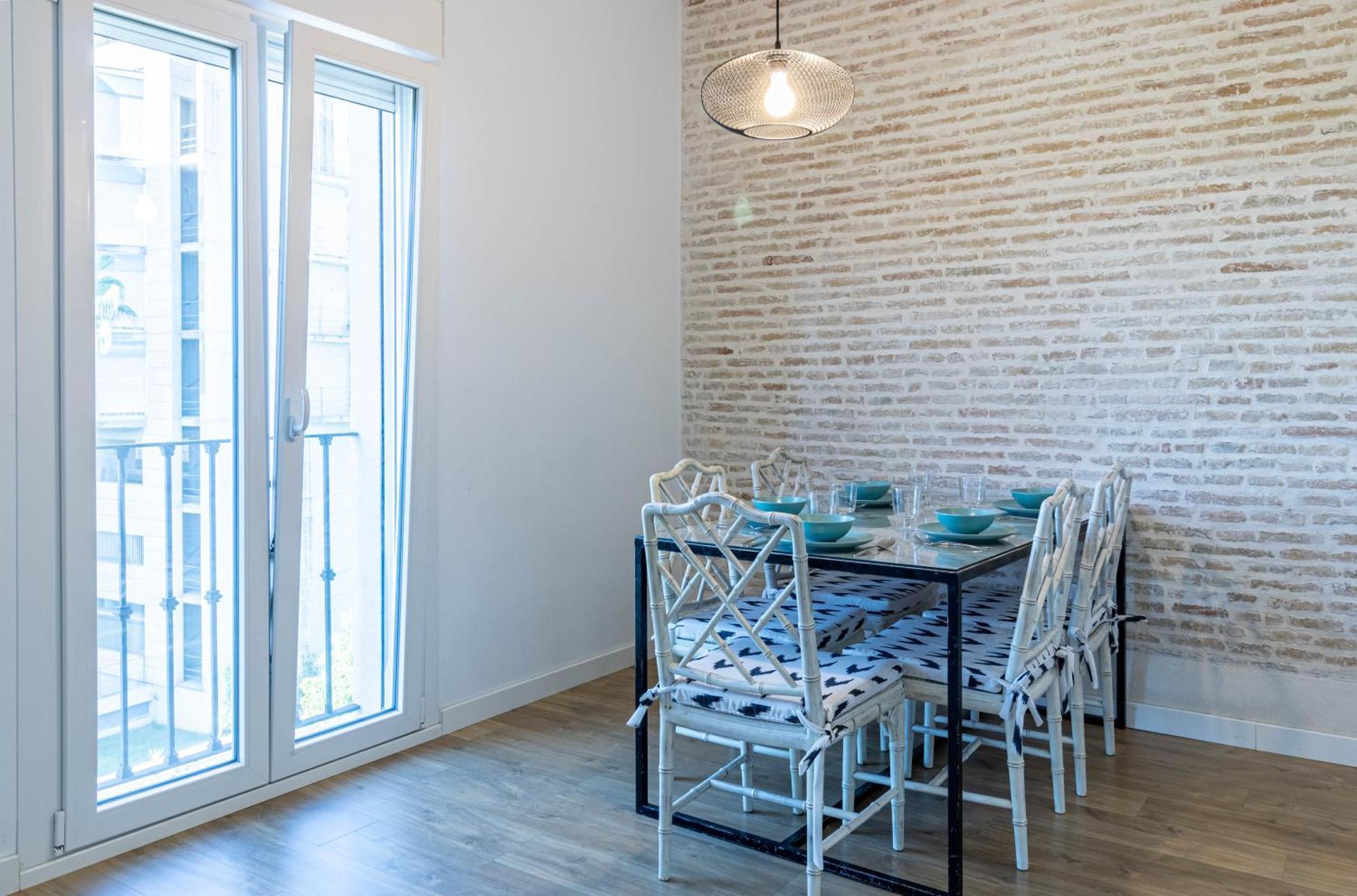 Ferienwohnung Sepulveda, Moderno Apartamento By Outin Sevilla Exterior foto