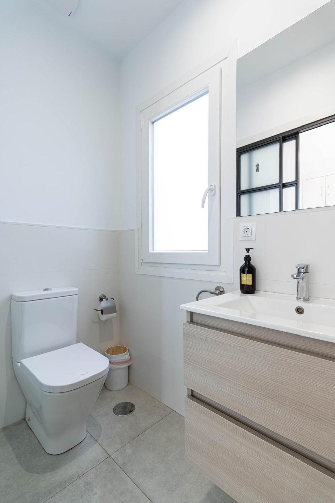 Ferienwohnung Sepulveda, Moderno Apartamento By Outin Sevilla Exterior foto